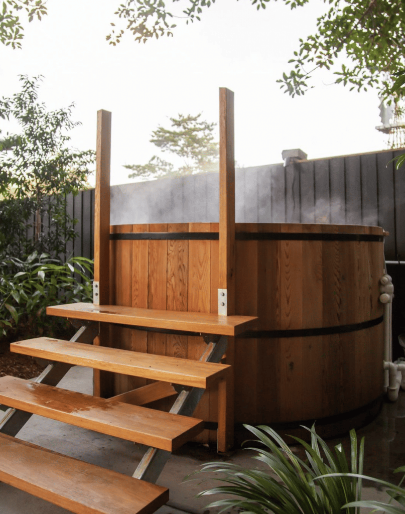 Enjoy an outdoor Spa at Bathhouse at Ground