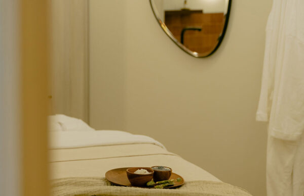 RELINQUE URBAN RETREAT & SPA - Spa & Wellness